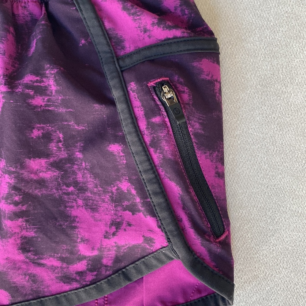 Lululemon Tracker Shorts - Picture 2 of 7